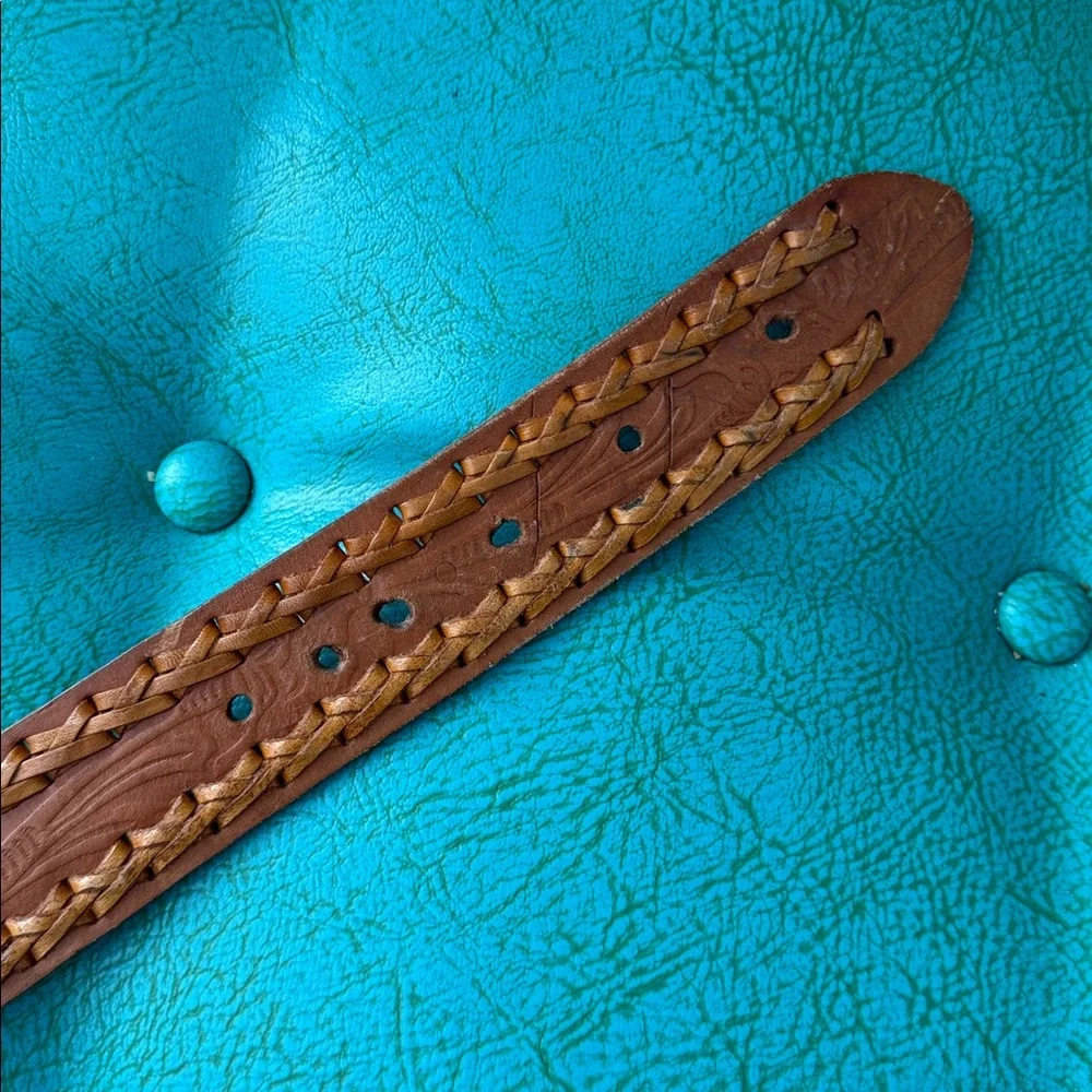 Tan tooled leather belt whipstitching statement embroidered raccoon buckle 34